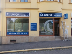 UNIQA značení Jablonec - návrh, výroba a instalace kompletního značení pobočky UNIQA v Jablonci nad Nisou